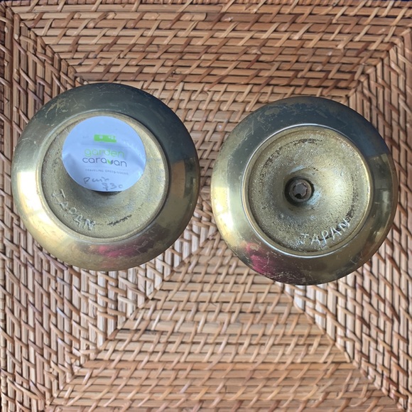 Vintage set of 2 heavy brass candlesticks - Picture 5 of 8